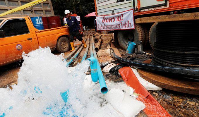 PHOTOS: Rescuers race to save soccer team trapped in Thai cave