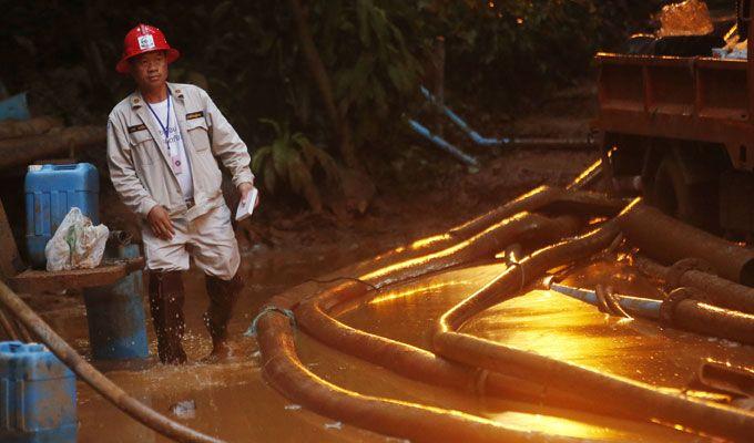 PHOTOS: Rescuers race to save soccer team trapped in Thai cave