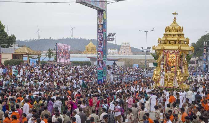 PHOTOS: Tirumala Srivari Swarna Rathotsavam 2018