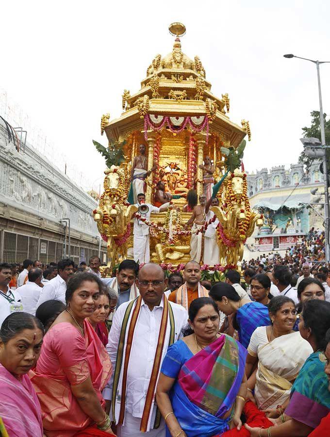 PHOTOS: Tirumala Srivari Swarna Rathotsavam 2018