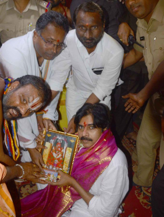 PHOTOS: Pawan Kalyan at Kondagattu Hanuman Temple