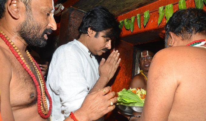 PHOTOS: Pawan Kalyan at Kondagattu Hanuman Temple