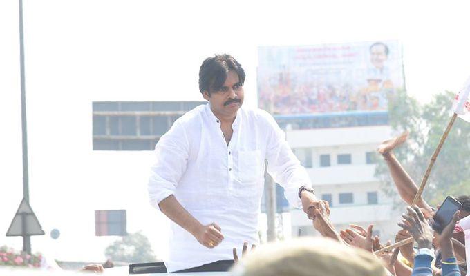 PHOTOS: Pawan Kalyan at Kondagattu Hanuman Temple