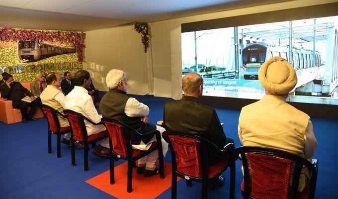 PM Modi inaugurates Hyderabad Metro Rail Photos