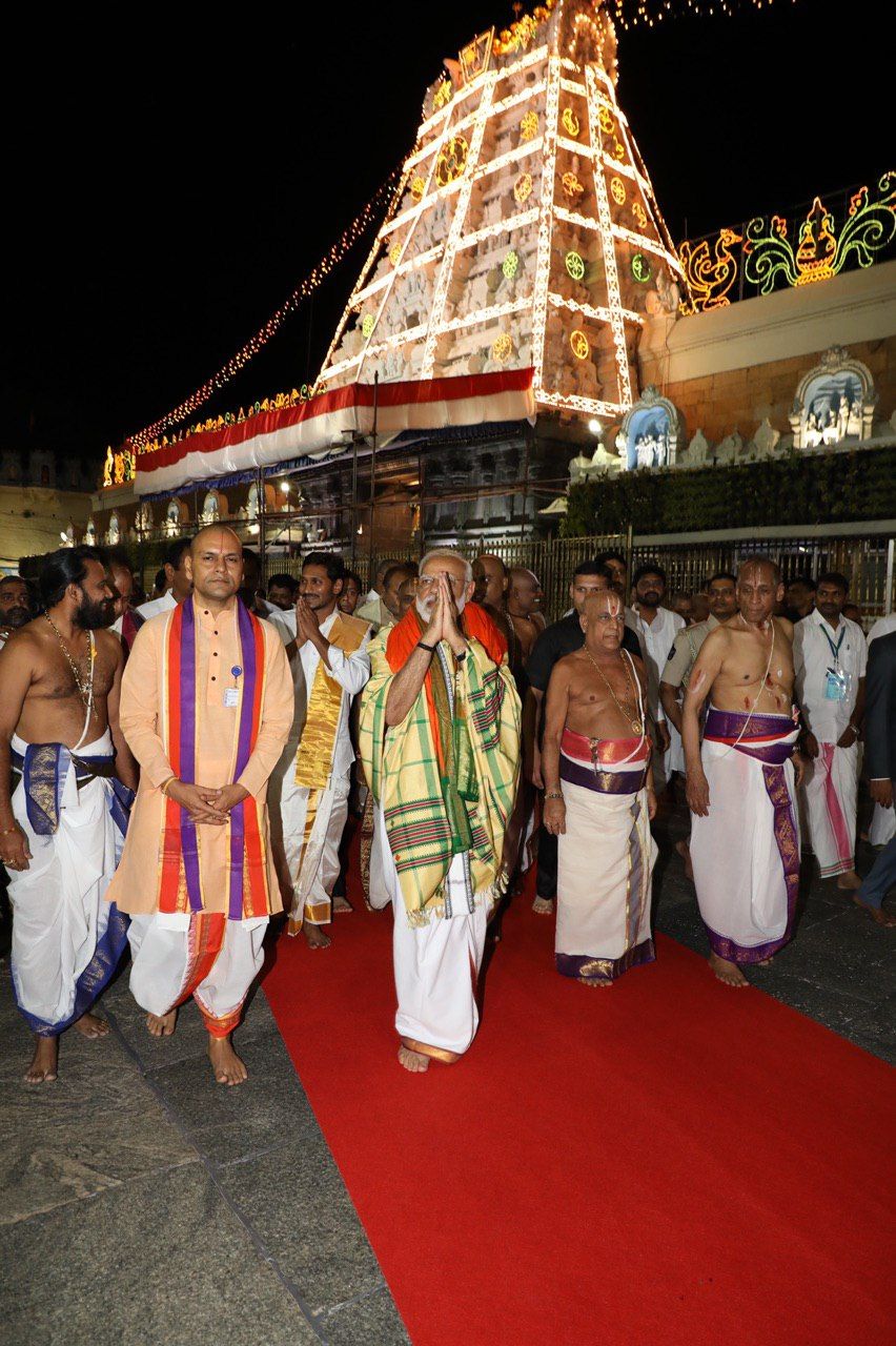 PM Narendramodi And CM Jagan Photos In Tirumala Tirupati