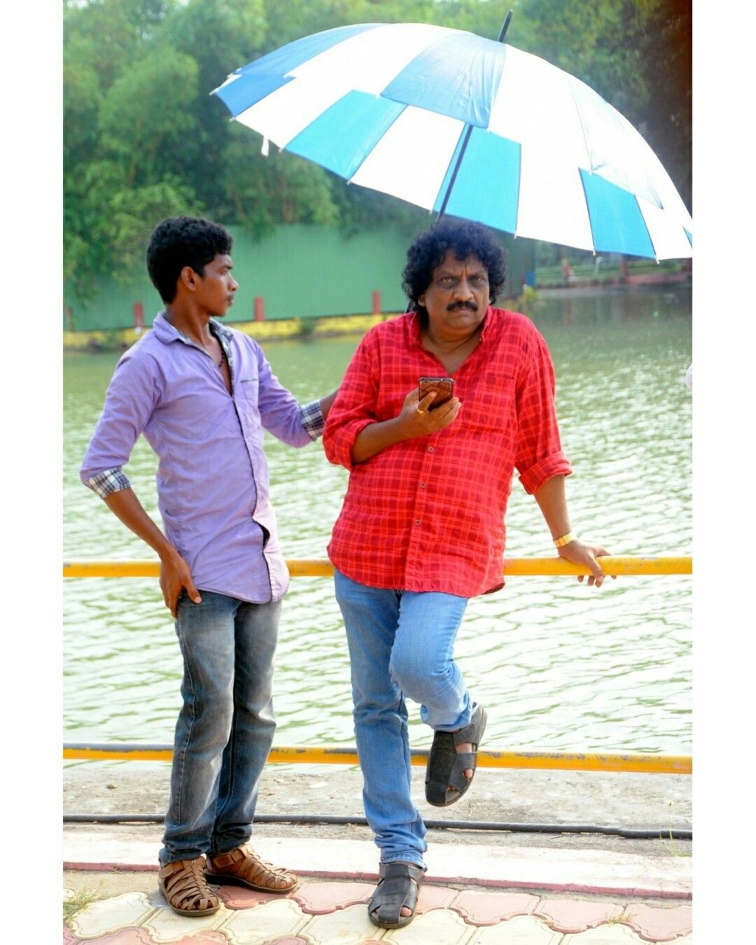 Pandu Gandu Photo Studio Movie Stills