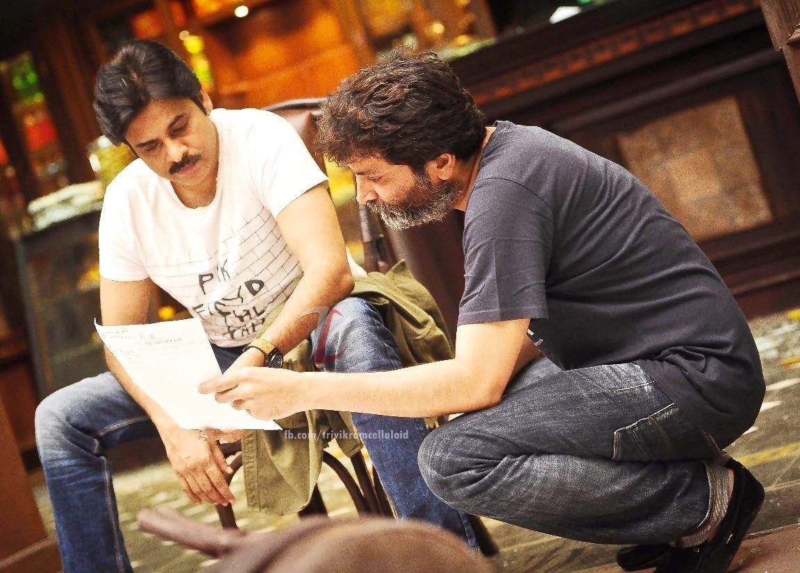 Pawan Kalyan AgnyathaVaasi Movie Latest Stills & Posters