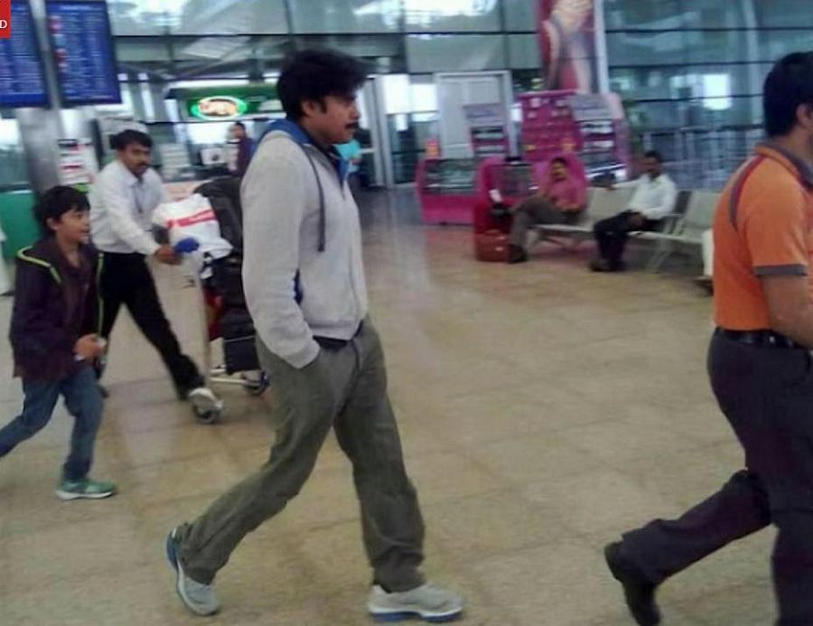 Pawan Kalyan Childerns Unseen & Rare Pics