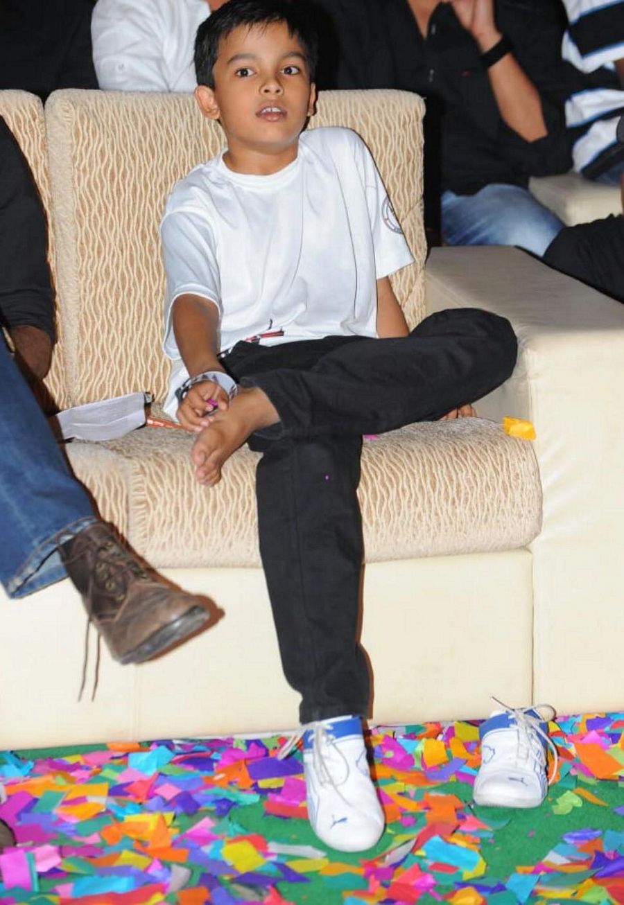 Pawan Kalyan Childerns Unseen & Rare Pics