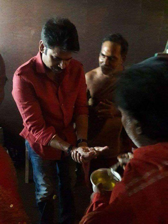 Pawan Kalyan Katamarayudu Shooting Photos