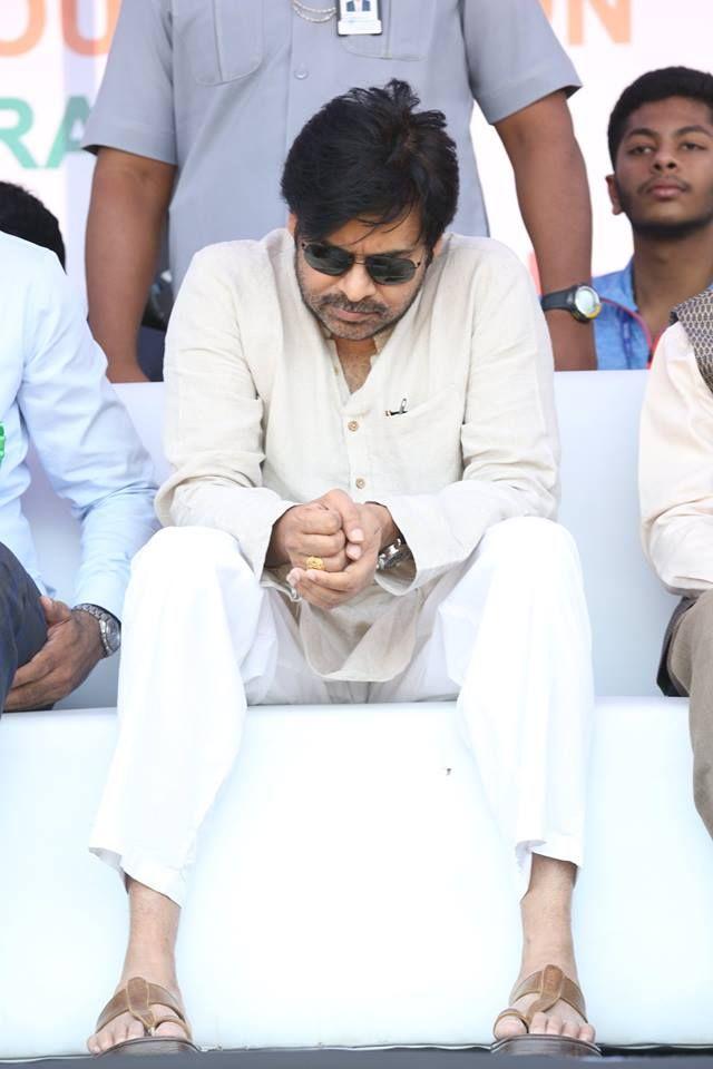 Pawan Kalyan Launches Disabled Persons National Cricket Tournament
