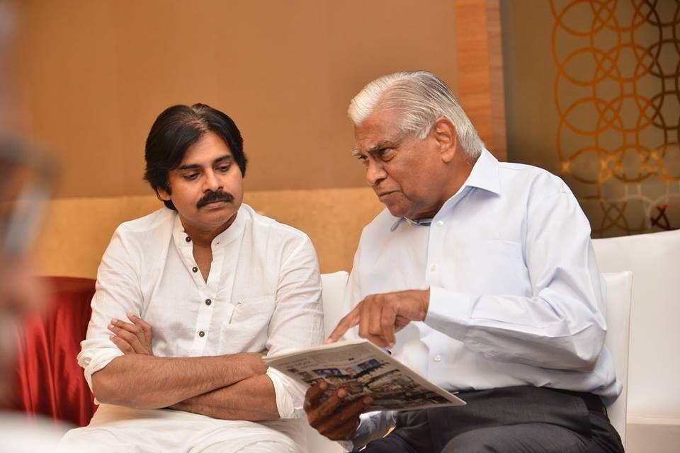 Pawan Kalyan Meeting With JFC Members Photos