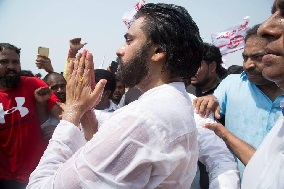 Pawan Kalyan Performing Gangamma Pooja At Kapasa Kurdi Photos