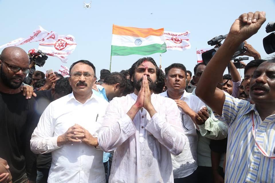Pawan Kalyan Performing Gangamma Pooja At Kapasa Kurdi Photos