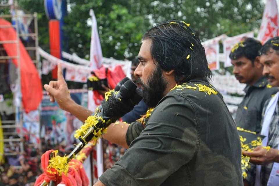 Pawan Kalyan Public Meeting In Nidadavolu Photos