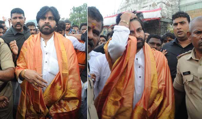 Pawan Kalyan Simplicity in Tirumala Tour Photos