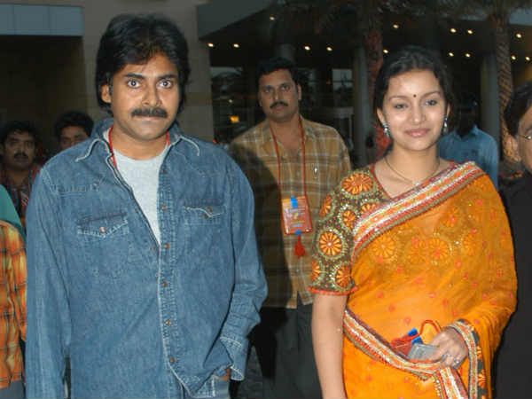 Pawan Kalyan and Renu Desai Unseen Photos