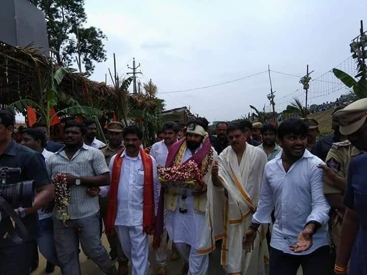 Pawan Kalyan at Dashavatara Venkateswara swamy temple in Guntur