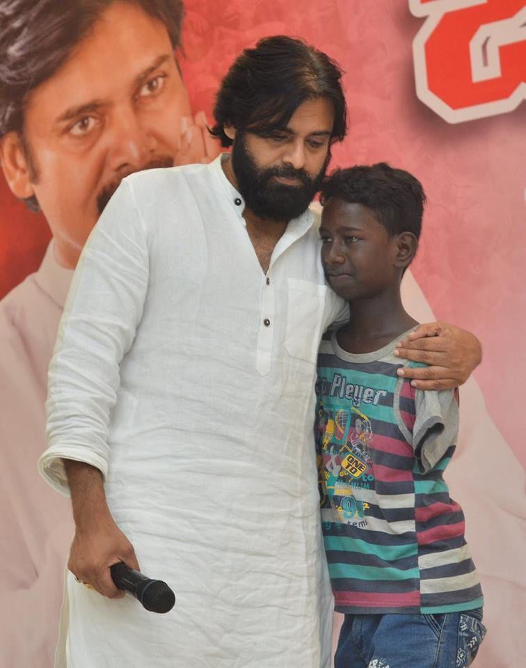 Pawan Kalyan meeting with West Godavari youth Photos