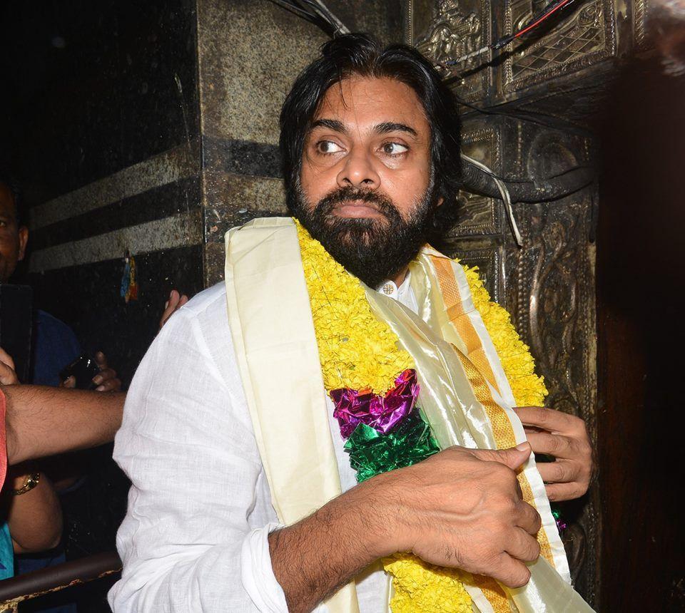 Pawan Kalyan offers prayers at a temple in Godavari region Photos