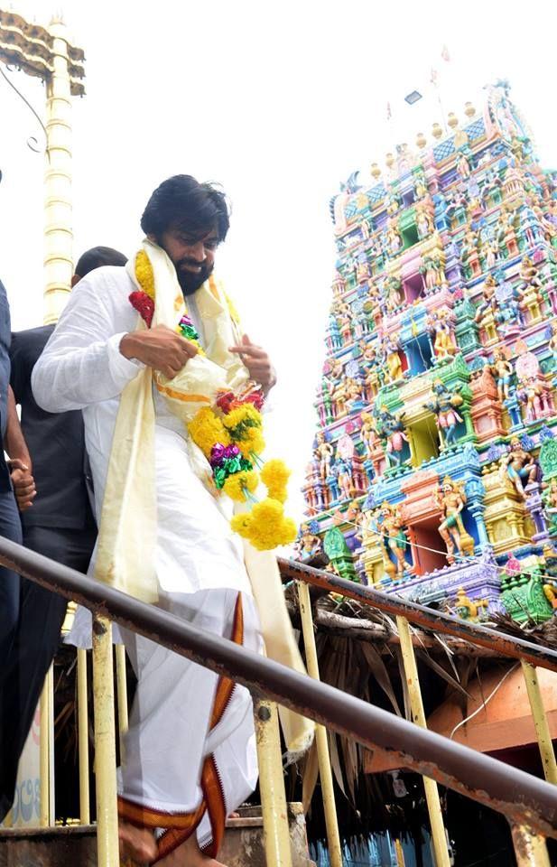 Pawan Kalyan offers prayers at a temple in Godavari region Photos