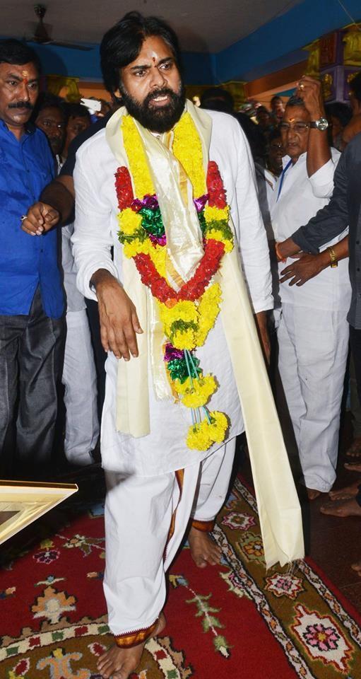 Pawan Kalyan offers prayers at a temple in Godavari region Photos