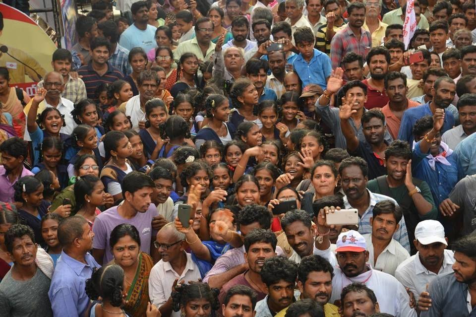 Pawan Kalyan’s Praja Porata Yatra in Chodavaram Photos