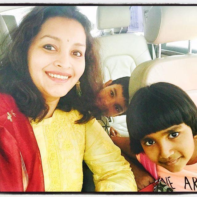 Pawan Kalyan's ex-wife Renu Desai Never Seen Photos Collection!