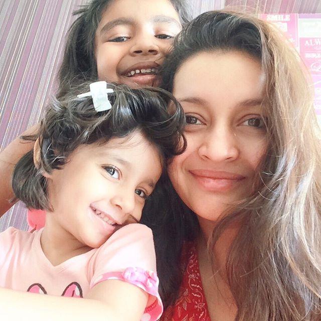 Pawan Kalyan's ex-wife Renu Desai Never Seen Photos Collection!