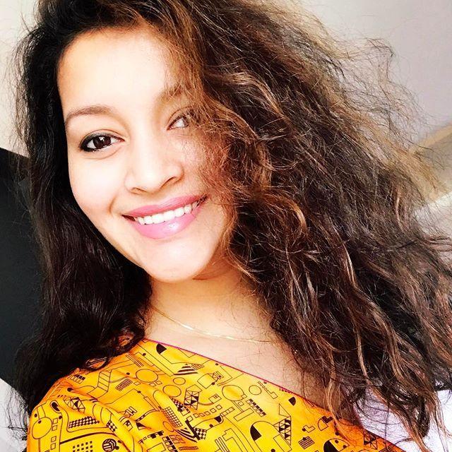 Pawan Kalyan's ex-wife Renu Desai Never Seen Photos Collection!