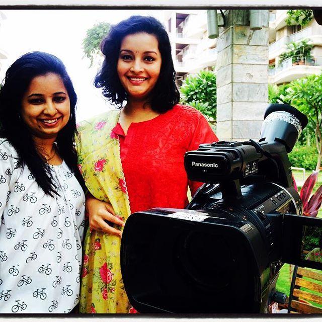 Pawan Kalyan's ex-wife Renu Desai Never Seen Photos Collection!