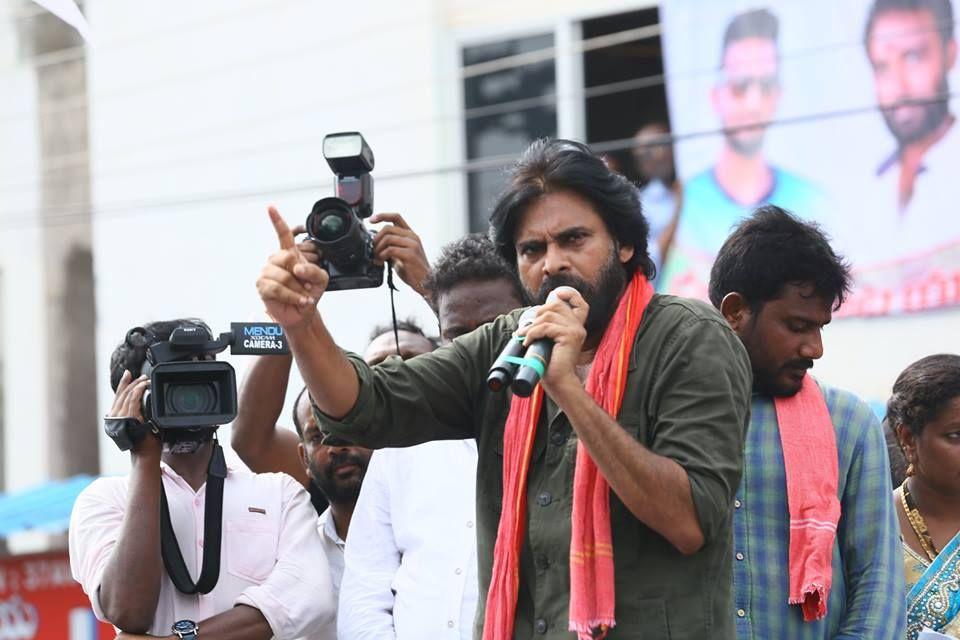 Pawan Kalyan’s road show in Visakhapatnam district Photos