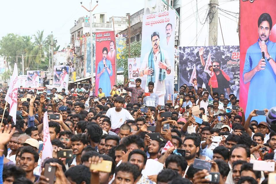 Pawan Kalyan’s road show in Visakhapatnam district Photos