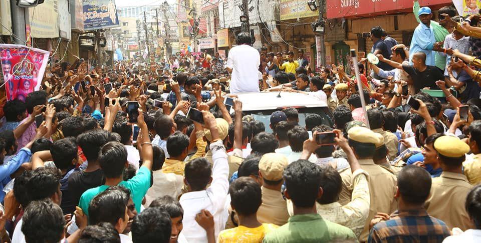 Pawan Kalyan visits Secunderabad Ujjaini Mahankali Temple Photos