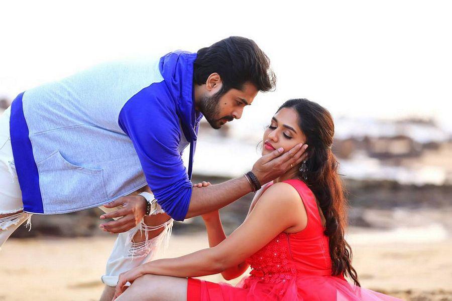 Pelliki Mundu Prema Katha Movie Posters & Stills