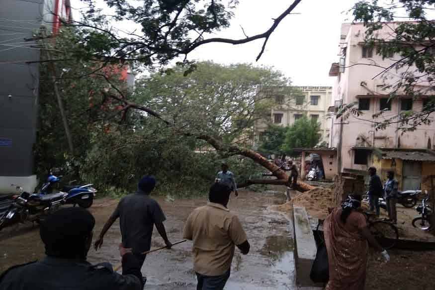 Pethai Cyclone Effect Photos In Andhra Pradesh