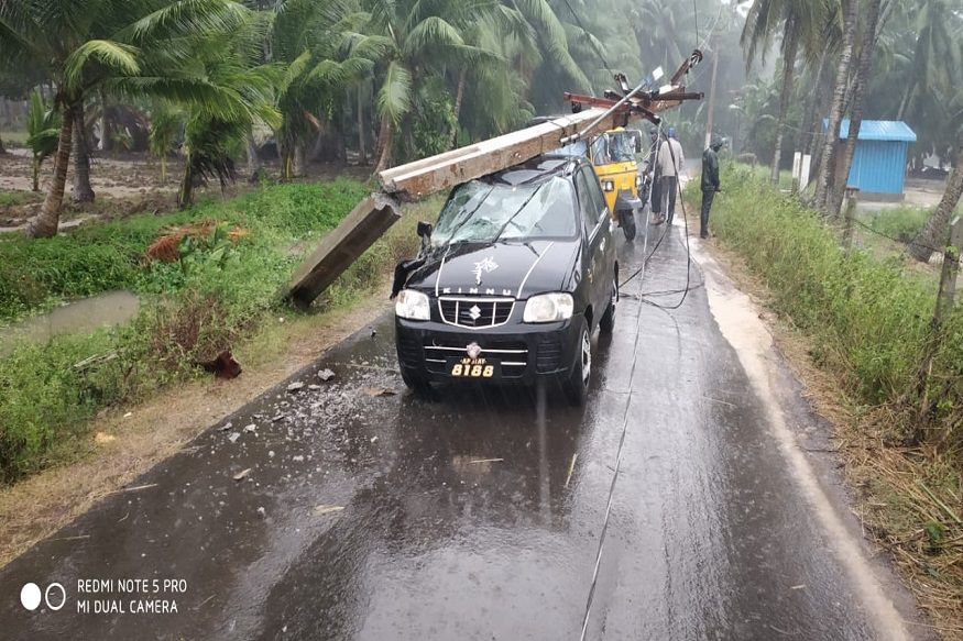 Pethai Cyclone Effect Photos In Andhra Pradesh