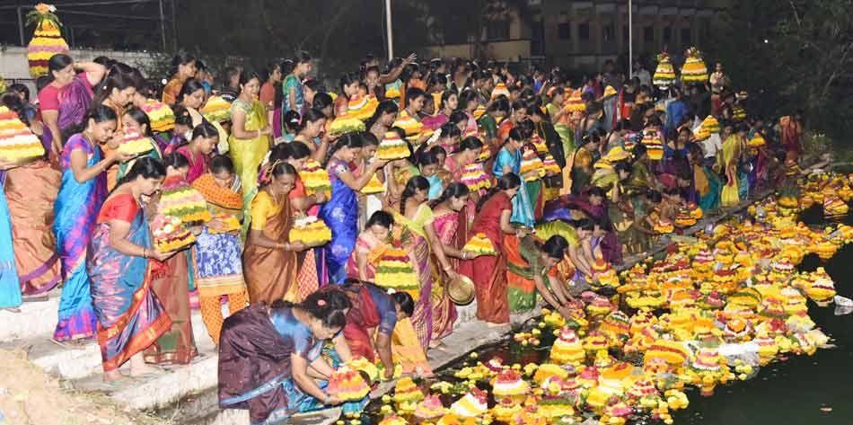 Photos: Bathukamma Celebrations at Kukatpally 2017