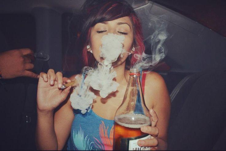 Photos: Indian Girls Smoking & Drinking Alcohol in Real LIFE