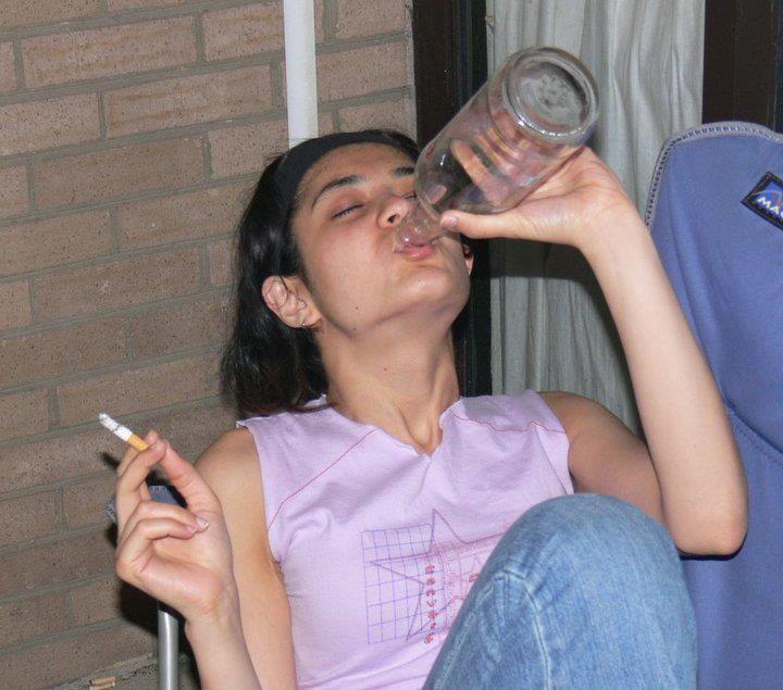 Photos: Indian Girls Smoking & Drinking Alcohol in Real LIFE