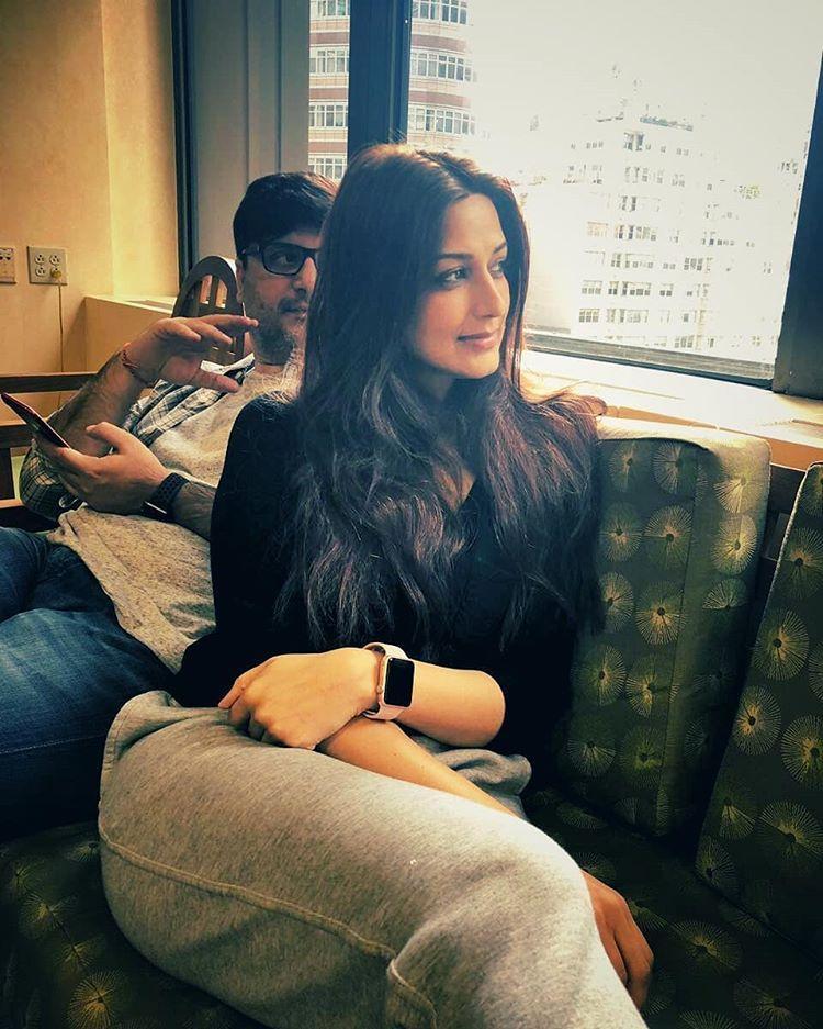 Photos: Sonali Bendre getting emotional on her haircut for cancer treatment