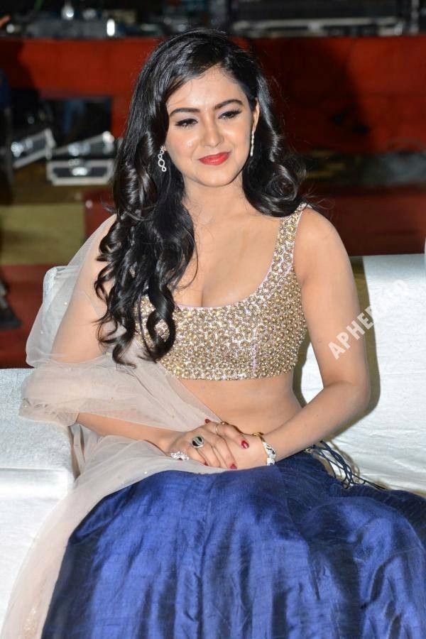 Photos of Malvika to spice your weekend 