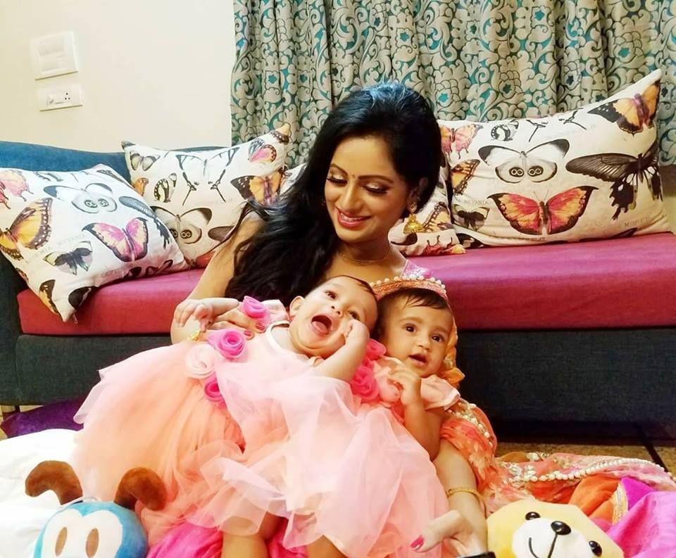 Pic Buzz: Udaya Bhanu's Cute Little Daughters