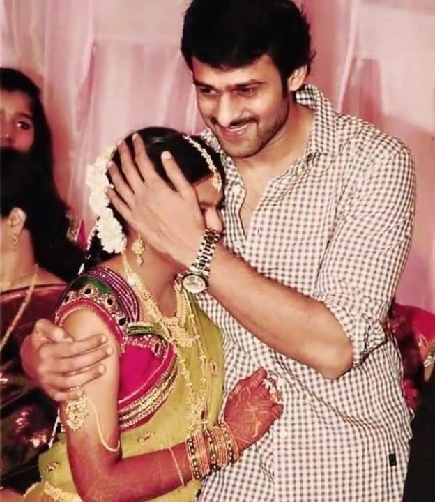 Prabhas Fans Rare & Unseen Photo Collection