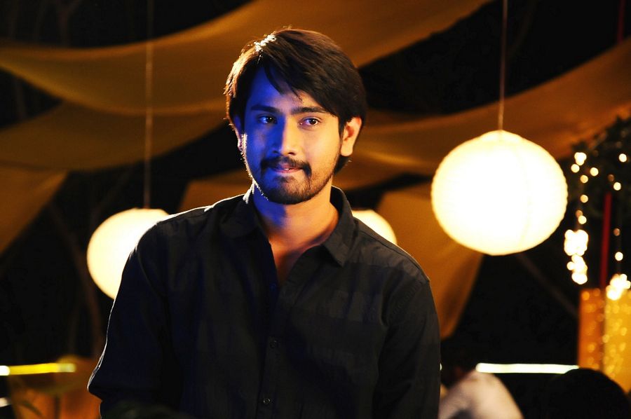 Raj Tarun Rangula Ratnam Movie Wallpapers