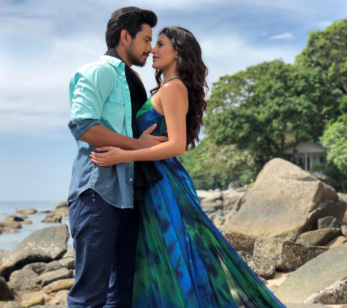 RajuGadu Telugu Movie Latest Stills & Wallpapers