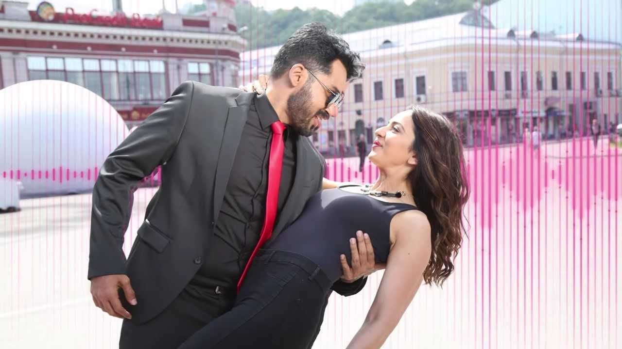 Rakul Preet Singh and Karthi in Dev Movie