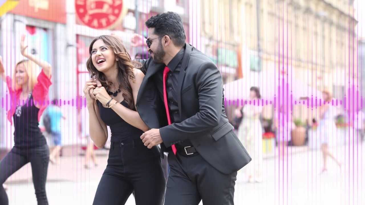 Rakul Preet Singh and Karthi in Dev Movie