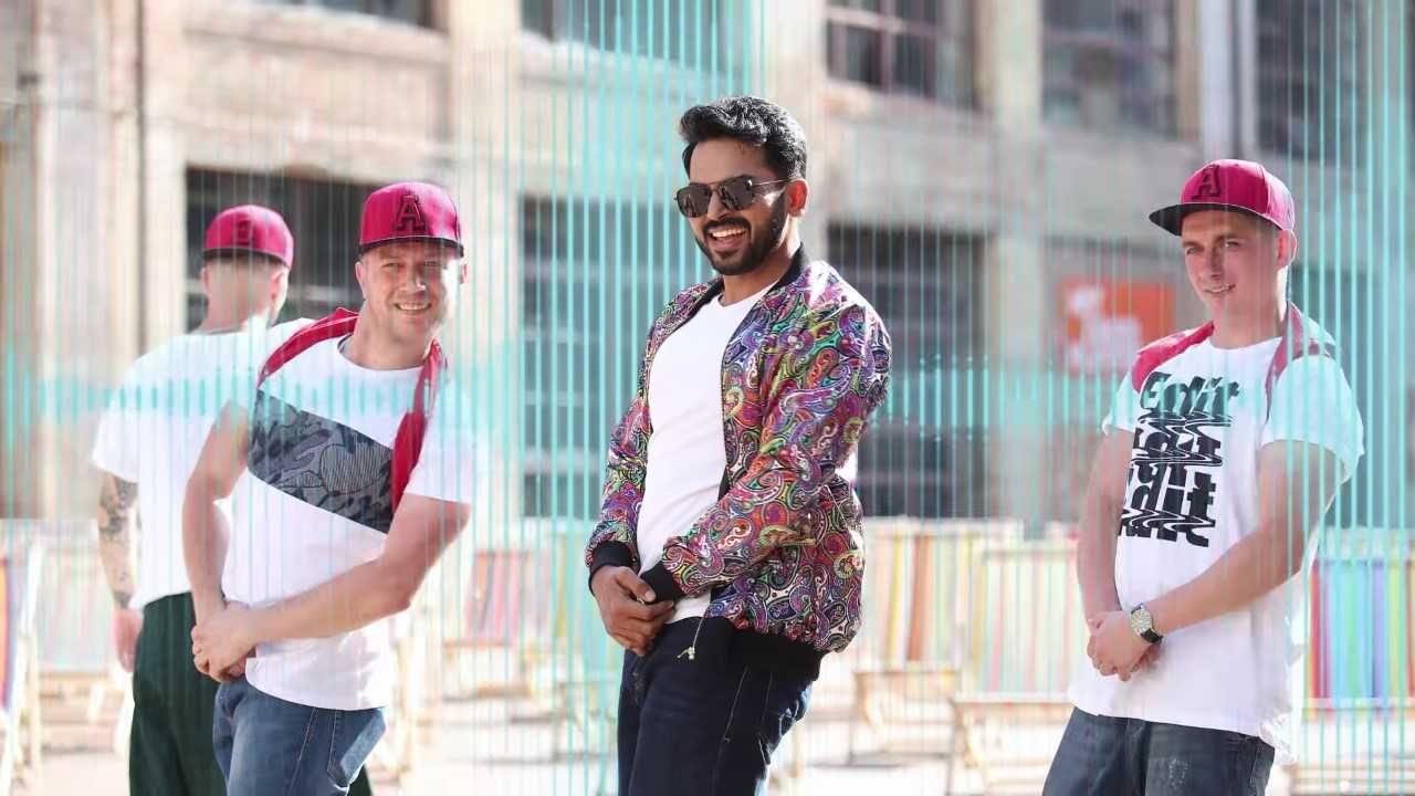 Rakul Preet Singh and Karthi in Dev Movie