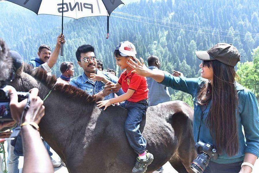 Ram Charan & Rakul On The Sets Of Dhruva Photos